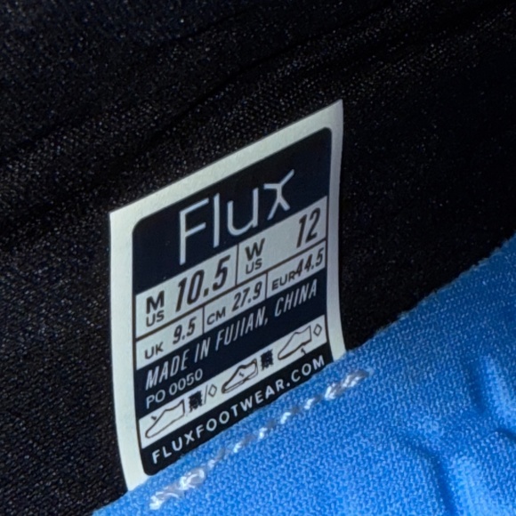 Flux Mens Waterproof Runners - Stealth Black, Size 10.5 - NEW w/o Box - Picture 6 of 6
